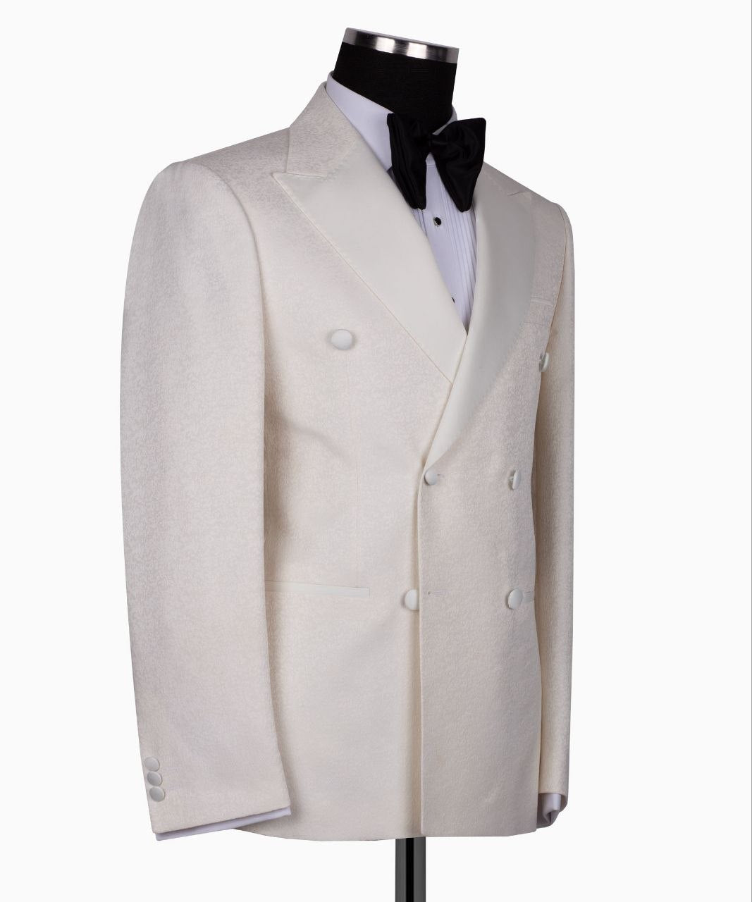 Cream Jacquard Double Breasted Peak Lapel Tuxedo | Charly Luxury